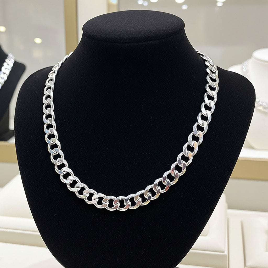 Beveled Curb Chain - 8.3mm on Bust