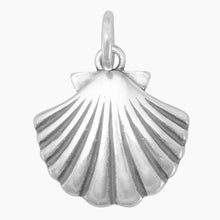Clam Shell Charm