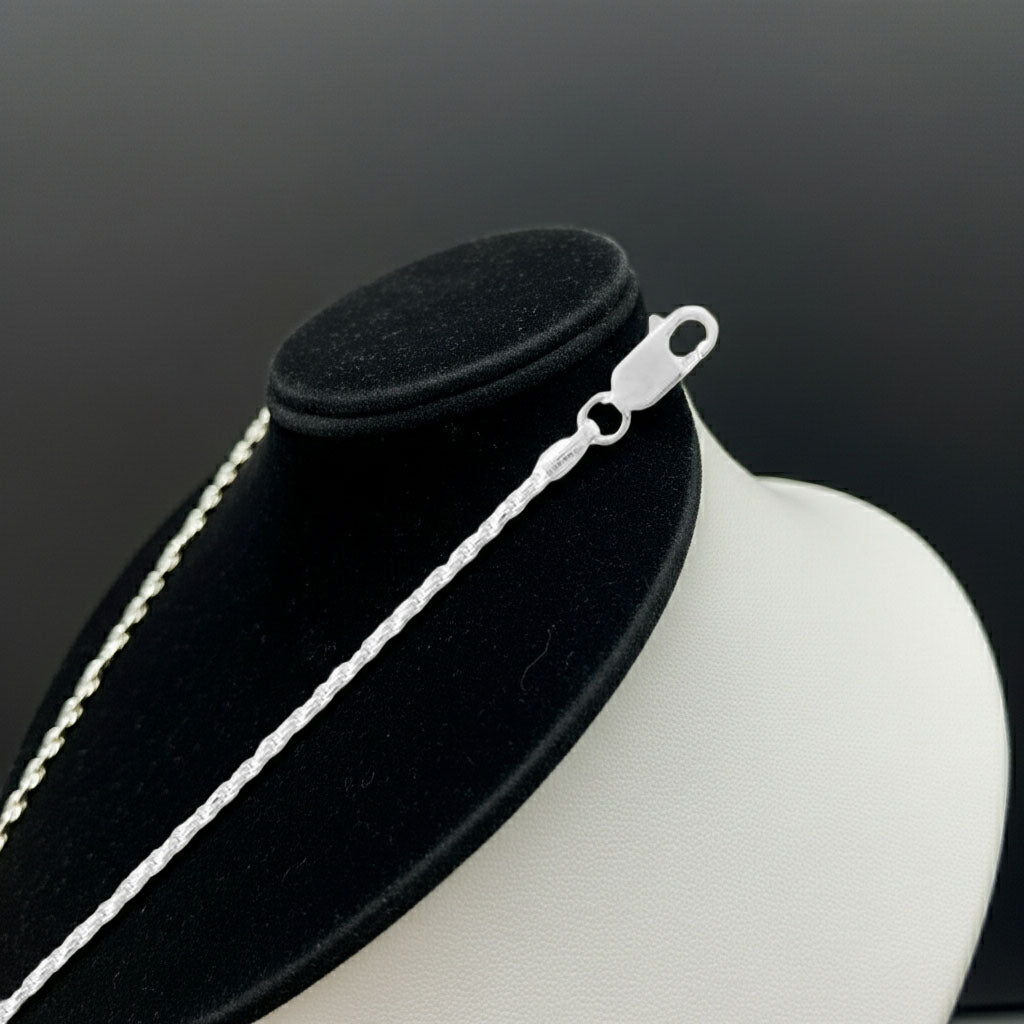 Diamond Cut Rope Chain - 1.3mm Clasp View
