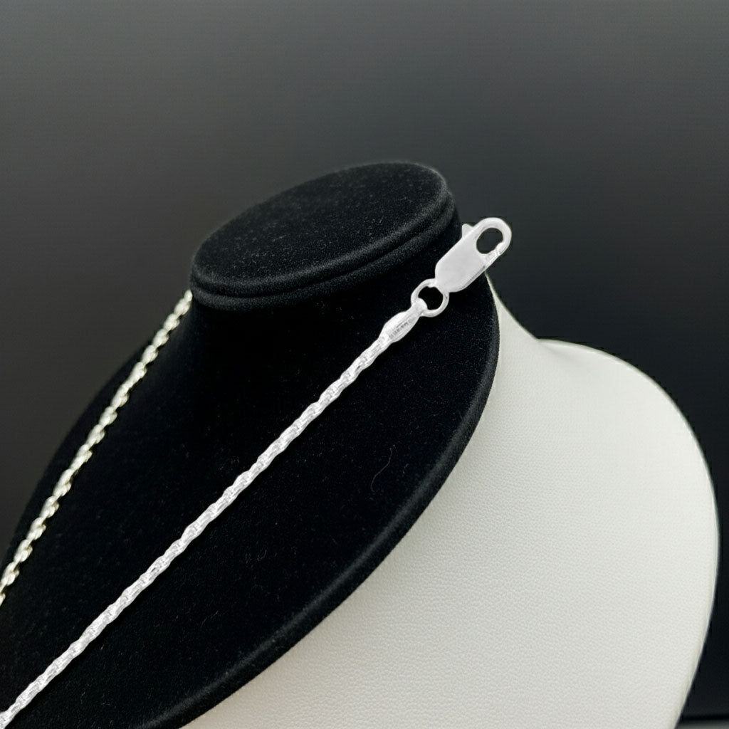 Diamond Cut Rope Chain - 1.7mm Clasp View