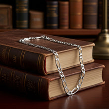 Figaro Chain - 5.5mm Example View
