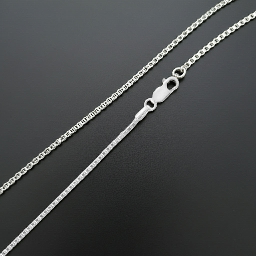 Heavy Box Chain - 1.5mm Clasp View