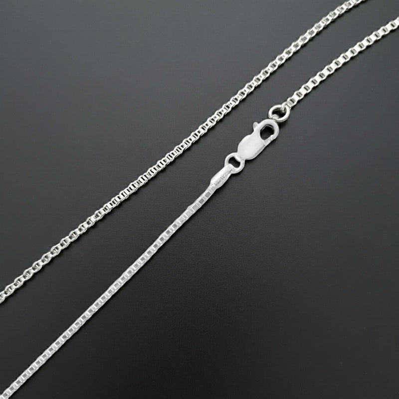 Heavy Box Chain - 1.5mm Clasp View