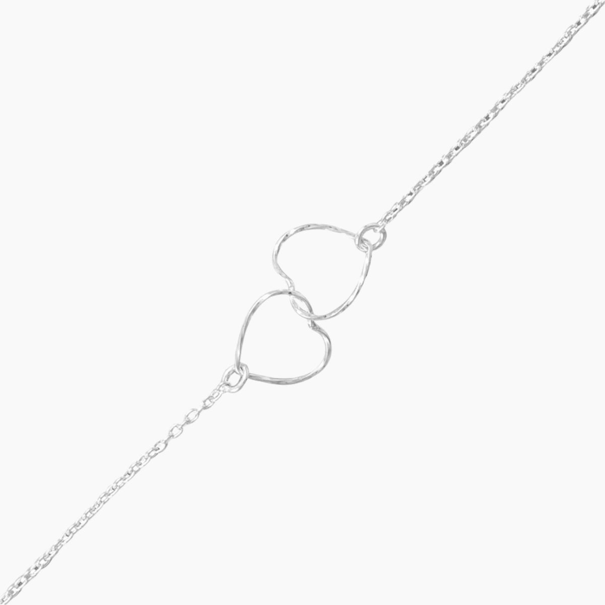Interlocking Hearts Anklet Close Up