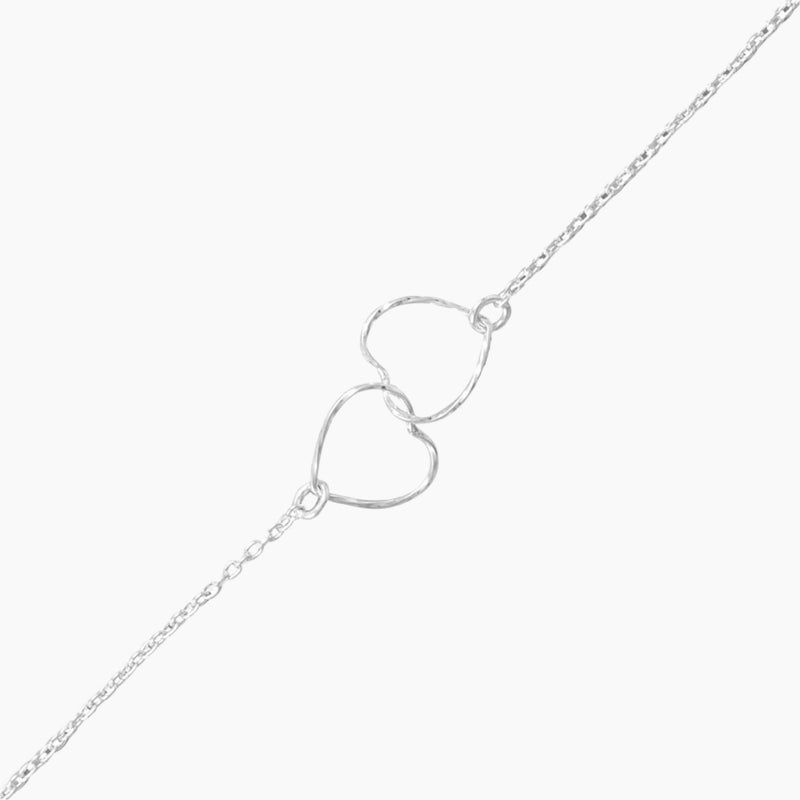 Interlocking Hearts Anklet Close Up
