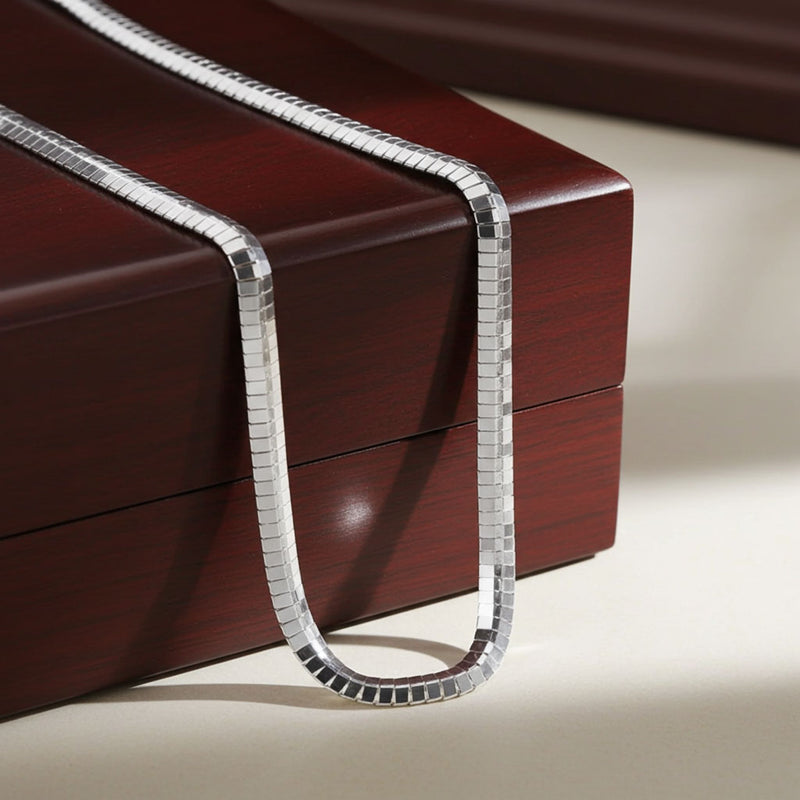 Omega Chain - 6mm Stretched Out Example