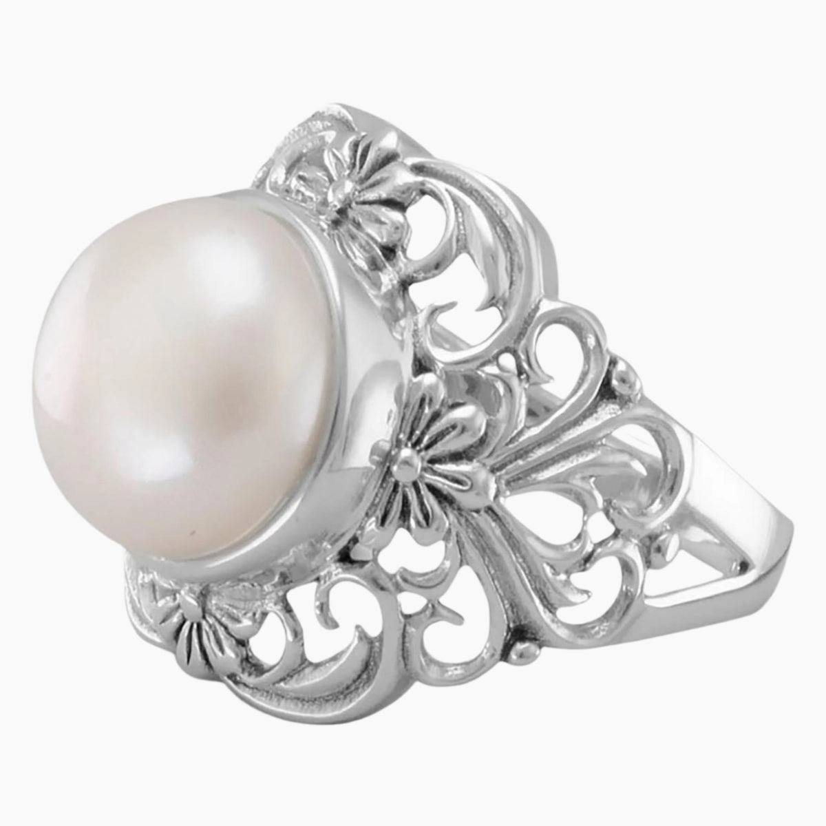 Ornate Cultured Freshwater Pearl Ring Side View