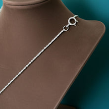 Rope Chain Silver - 1.1mm Bust Display