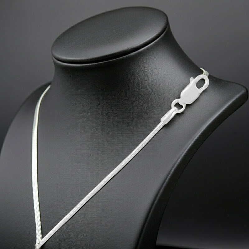 Snake Chain - 1.2mm Clasp View